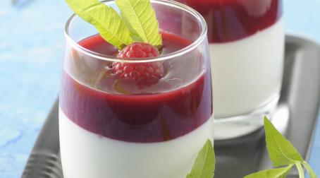 Panna cotta vanille et framboise