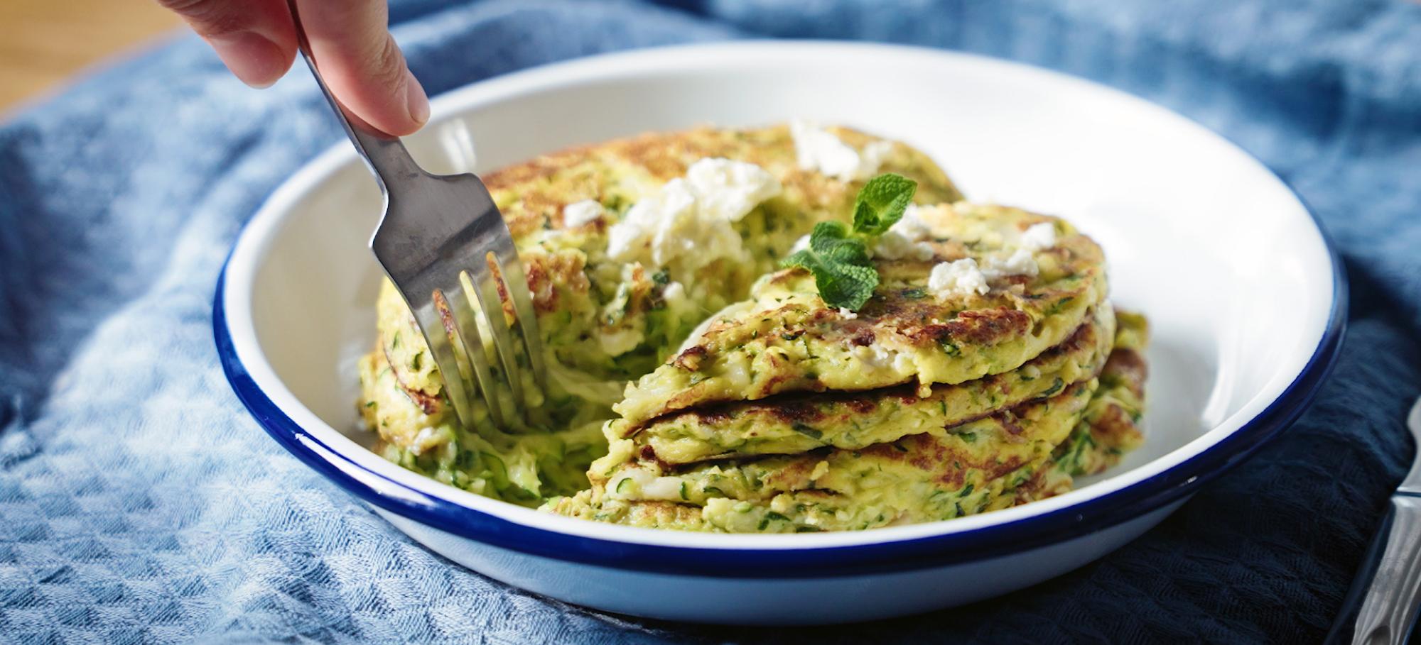Pancake de courgettes, feta & menthe Pancake de courgettes, feta & menthe