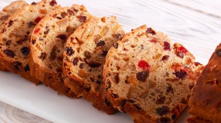 Barm brack, cake Irlandais recette facile gourmande aux fruits confits 